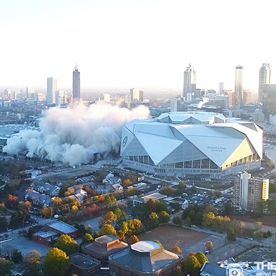 Image of Georgia Dome imploding